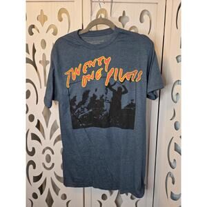 Twenty One Pilots Graphic Band Tee Gray Yellow Logo Cotton NWOT Medium